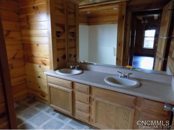 106 Williston Drive - Photo 6