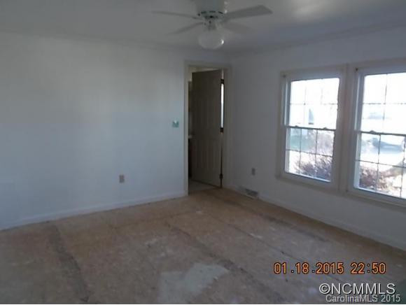 624 Paisley Ct. - Photo 5
