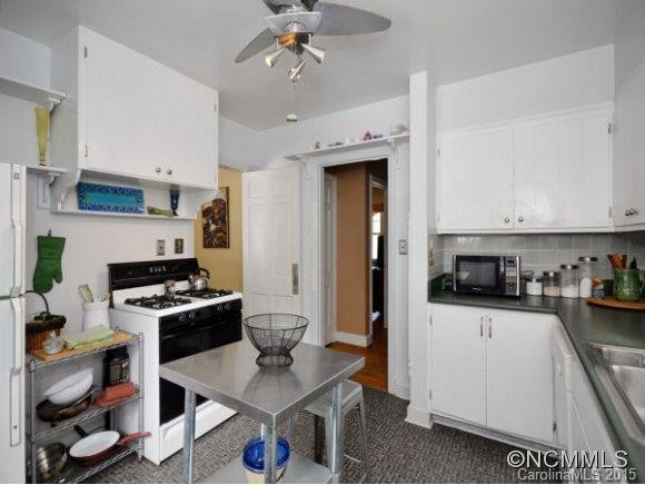 132 CAMBRIDGE RD - Photo 5