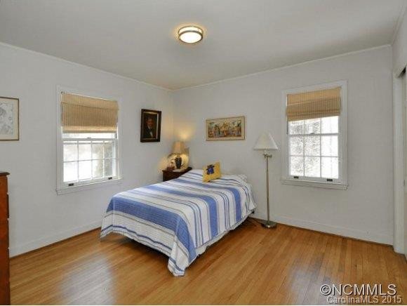 132 CAMBRIDGE RD - Photo 9