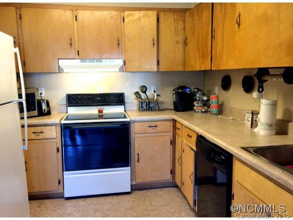 9 Killian Road - Photo 4