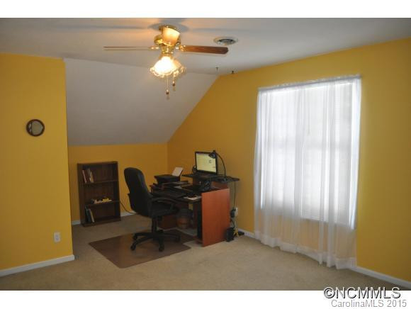 316 Winding Way Lane - Photo 11