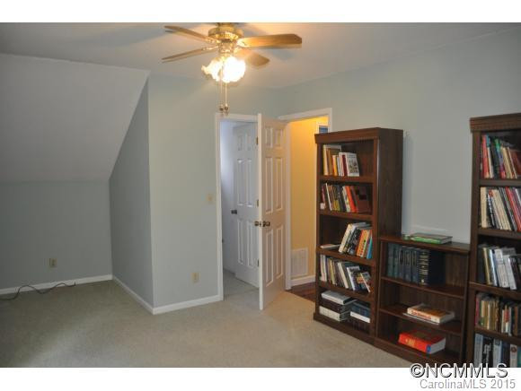 316 Winding Way Lane - Photo 14