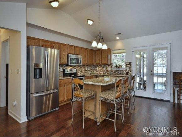 104 Andover Place - Photo 6