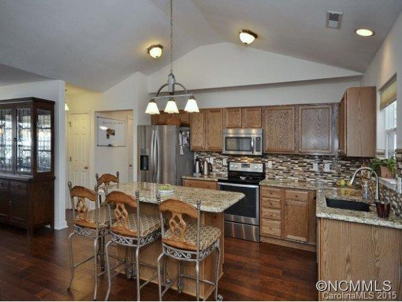 104 Andover Place - Photo 7