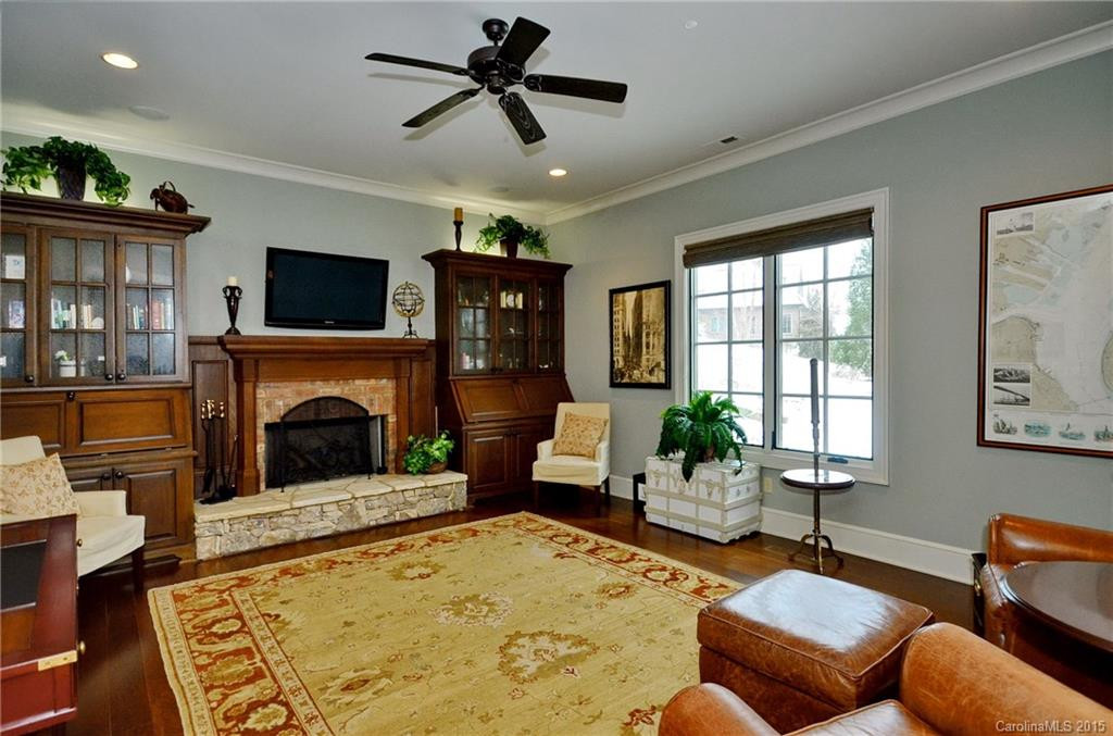 10 Village Oak Drive - Photo 15
