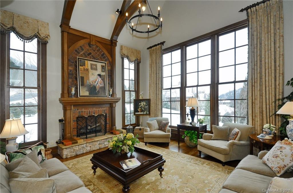 10 Village Oak Drive - Photo 3