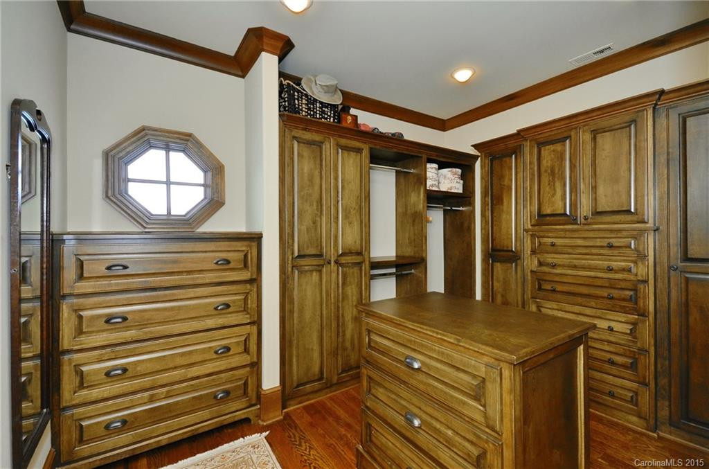 10 Village Oak Drive - Photo 10