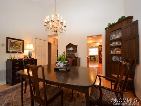 404 SPANISH OAK LANE - Photo 6