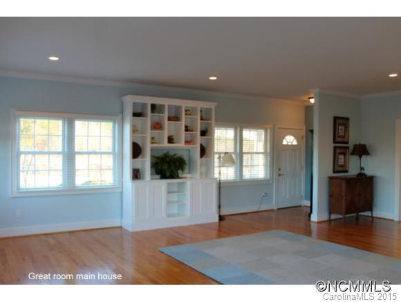 371 Hampton Rd - Photo 3