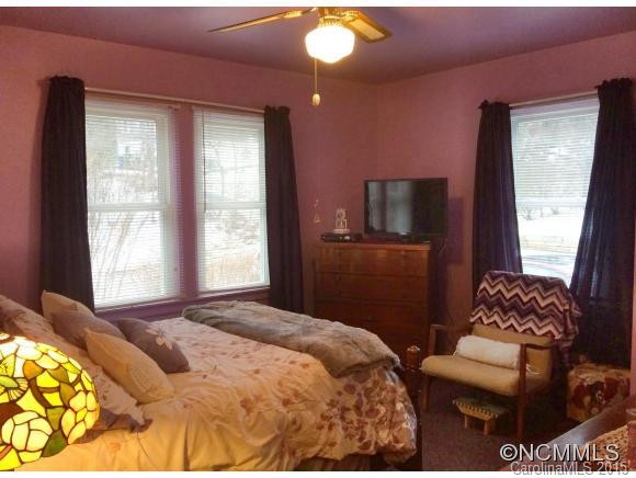 21 Bassett Road - Photo 8