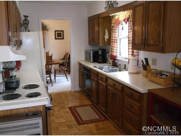 365 Park Knoll Drive - Photo 4