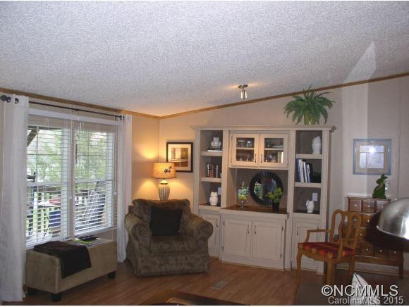 48 Katie Drive - Photo 3