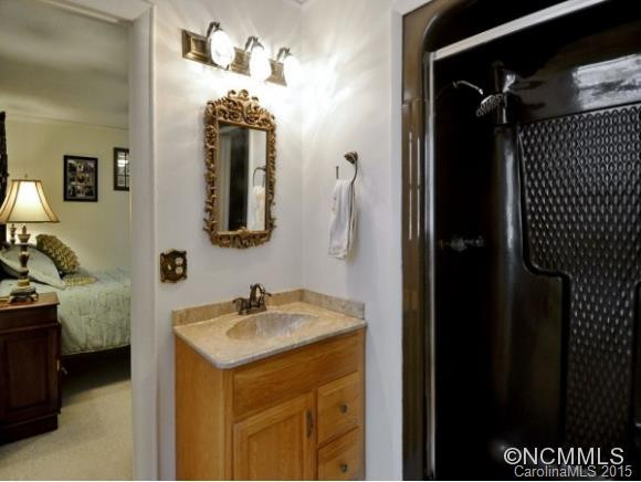 80 ADGER DRIVE - Photo 11