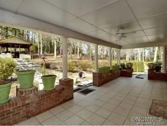 80 ADGER DRIVE - Photo 16