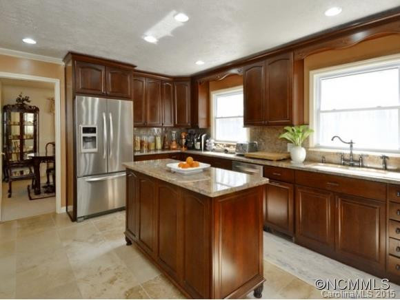 80 ADGER DRIVE - Photo 7