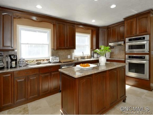 80 ADGER DRIVE - Photo 8