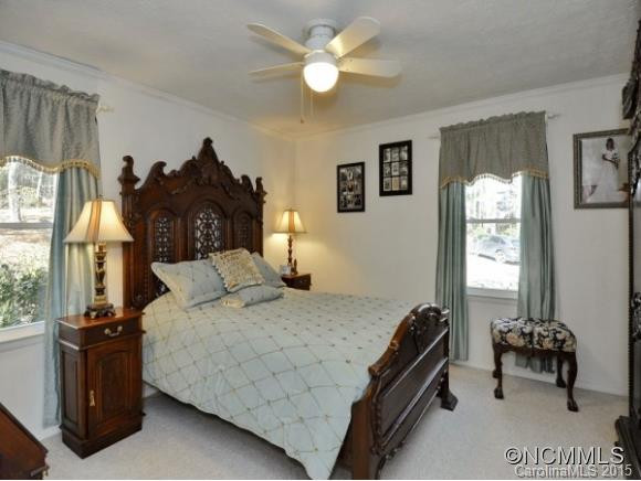 80 ADGER DRIVE - Photo 10