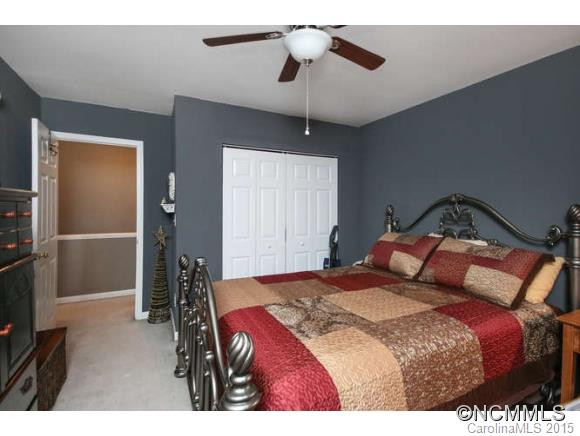 32 Old Salem - Photo 18