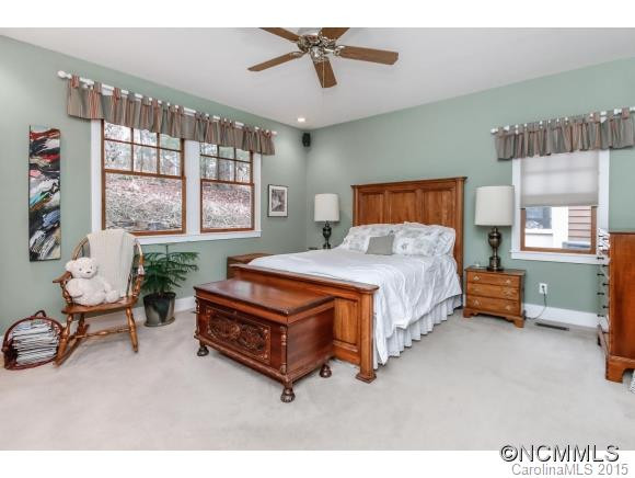 52 Cheshire Drive - Photo 12