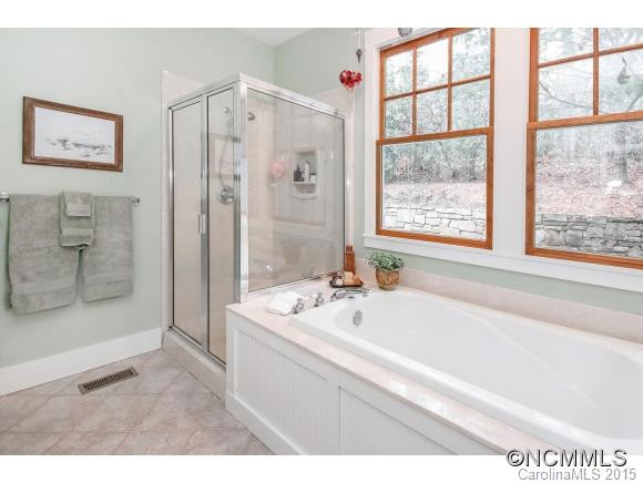 52 Cheshire Drive - Photo 14