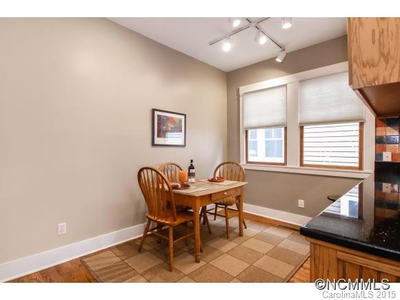 52 Cheshire Drive - Photo 10