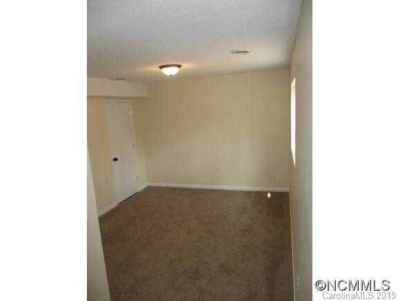 394 Royal Pines Drive - Photo 8