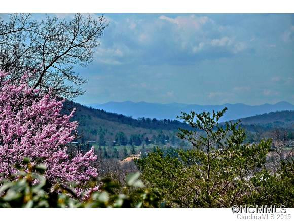 135 Woodburn Drive - Photo 4