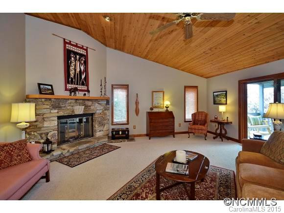 135 Woodburn Drive - Photo 6