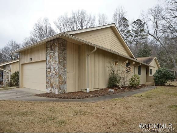 132 CLOVERLEAF LANE