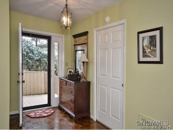 132 CLOVERLEAF LANE - Photo 3