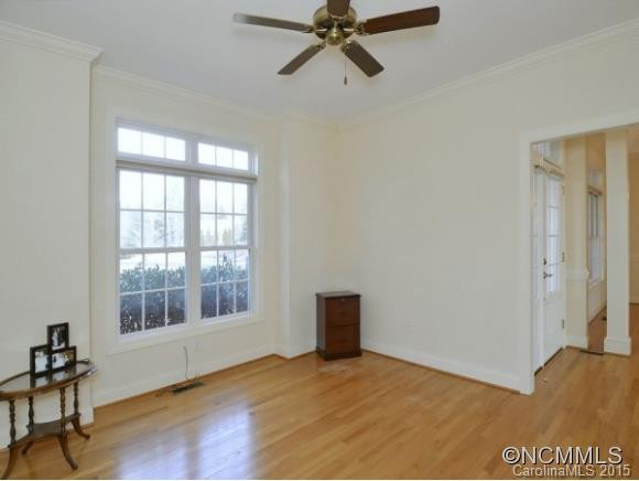 64 PRO COURT DRIVE - Photo 3