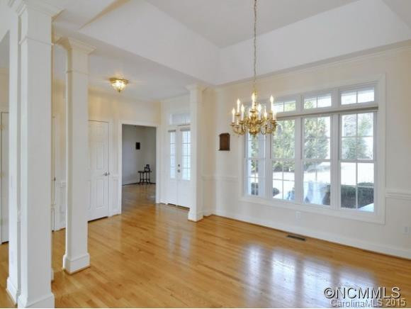 64 PRO COURT DRIVE - Photo 4