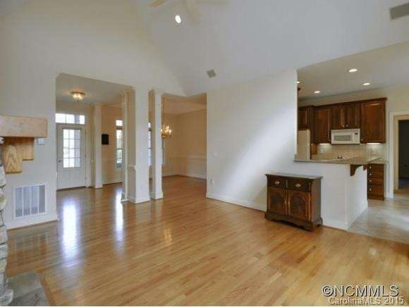 64 PRO COURT DRIVE - Photo 5