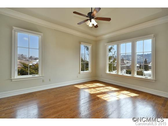 8 Golfside Court - Photo 11