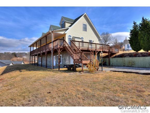13 Wolf Ridge Road