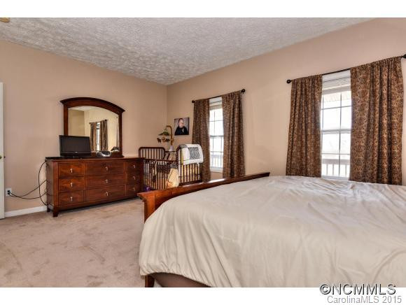 13 Wolf Ridge Road - Photo 11