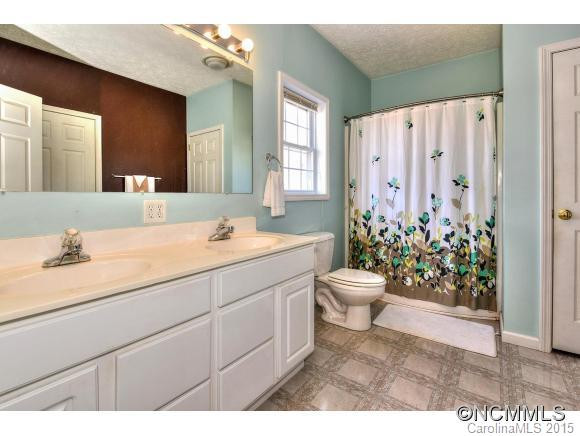 13 Wolf Ridge Road - Photo 12