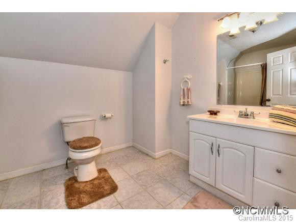 13 Wolf Ridge Road - Photo 16