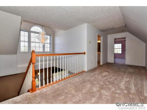 13 Wolf Ridge Road - Photo 17