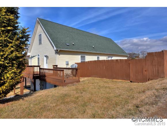 13 Wolf Ridge Road - Photo 23