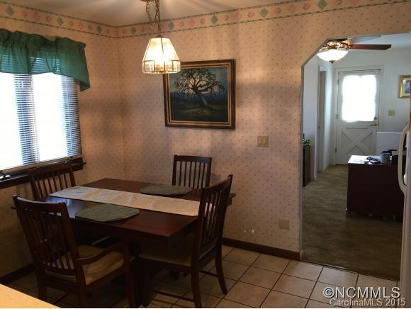 37 Deepwoods Drive - Photo 3