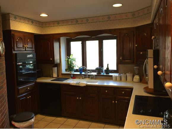 37 Deepwoods Drive - Photo 4