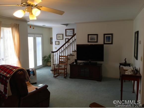 37 Deepwoods Drive - Photo 8