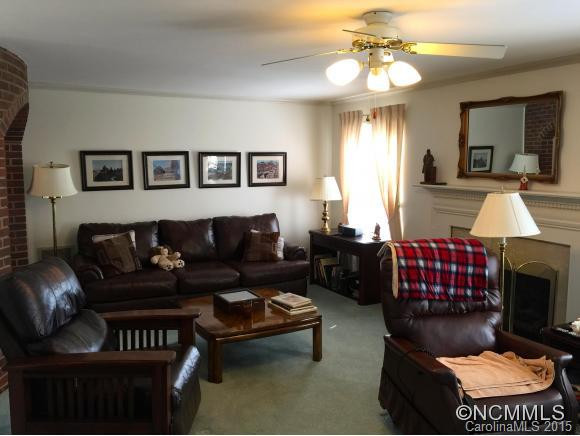 37 Deepwoods Drive - Photo 9
