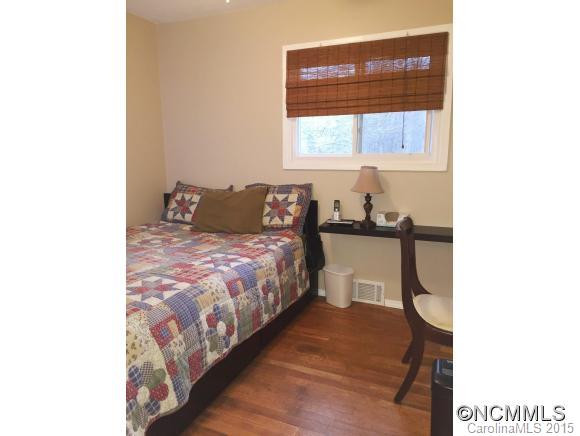 286 Fairfax Avenue - Photo 12