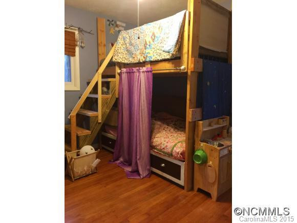 286 Fairfax Avenue - Photo 13