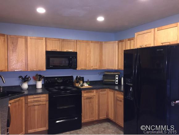 286 Fairfax Avenue - Photo 6