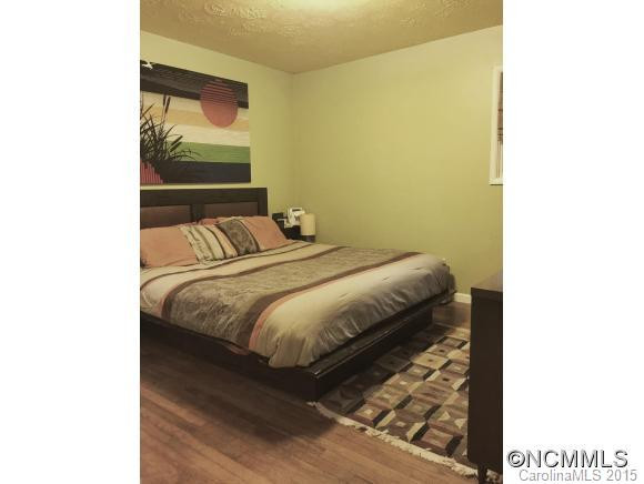 286 Fairfax Avenue - Photo 10