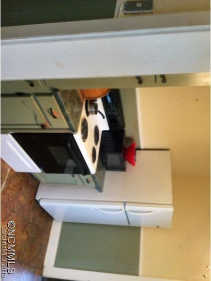 63 Baker Avenue - Photo 8